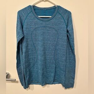 Lululemon Swiftly Tech Top Womens 10 Top Running Yoga Training Long Sleeve Crew